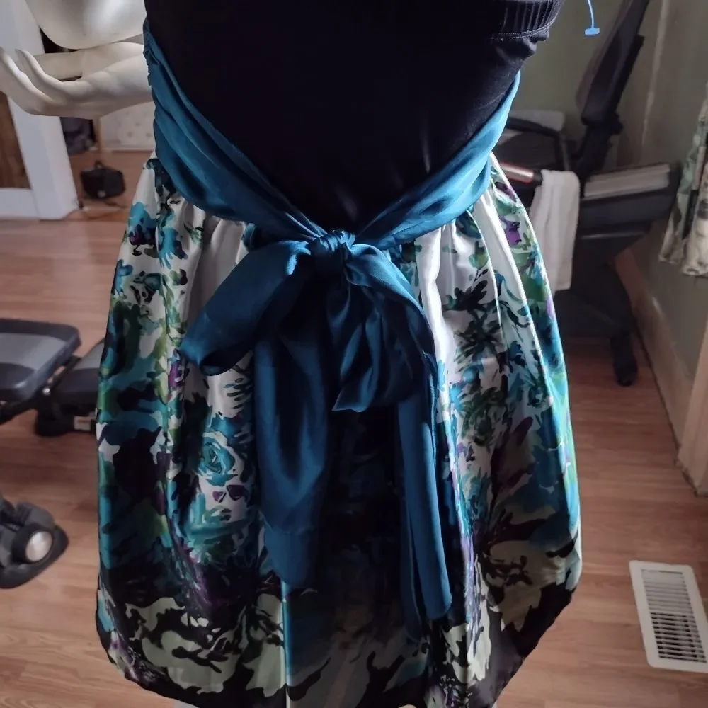 Trixxi Women's Cocktail Dress Floral Blue Teal Velveteen Size Small